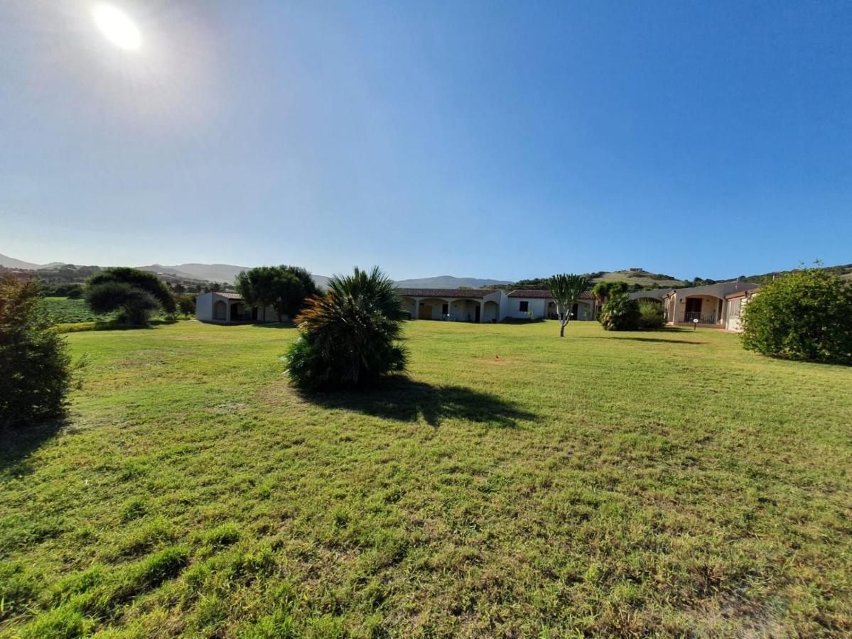 La Casa Di Spinosella Lägenhet Valledoria  Exteriör bild